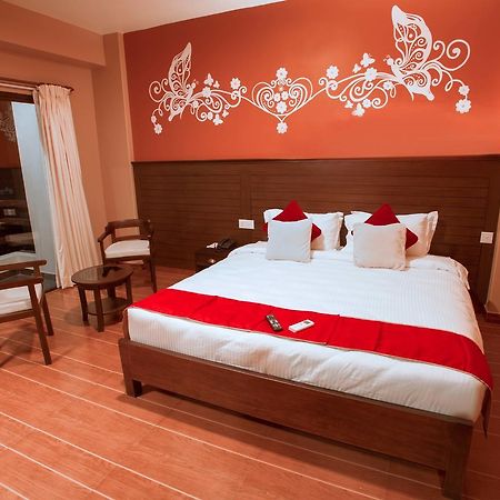 Hotel City Park Похара Екстериор снимка